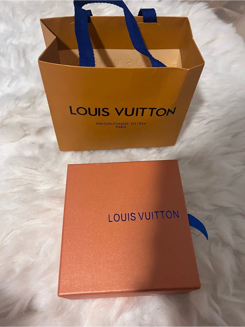Louis Vuitton Black Leather Belt with Branded Card